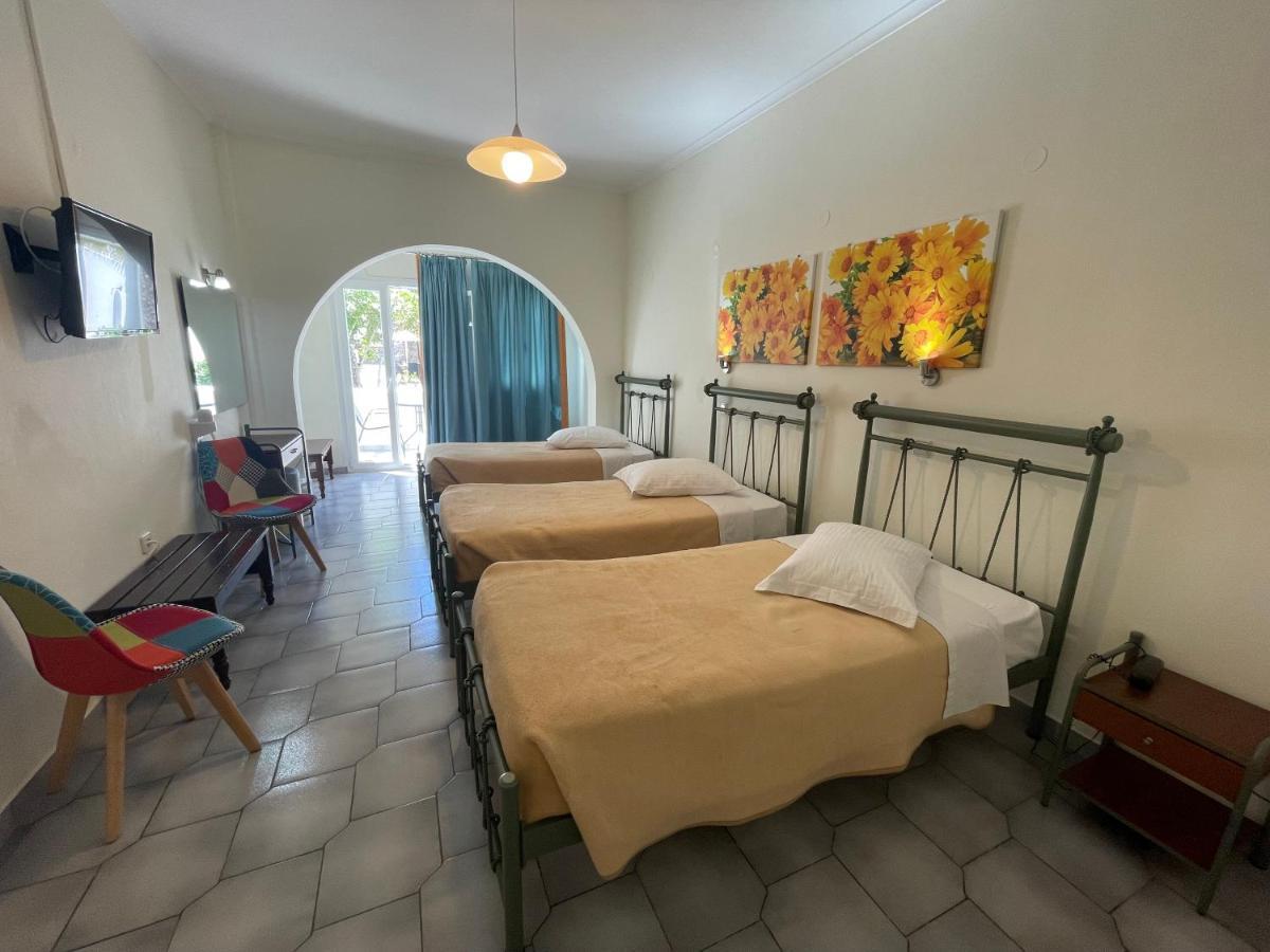 Albatros Hotel Fira  Dış mekan fotoğraf