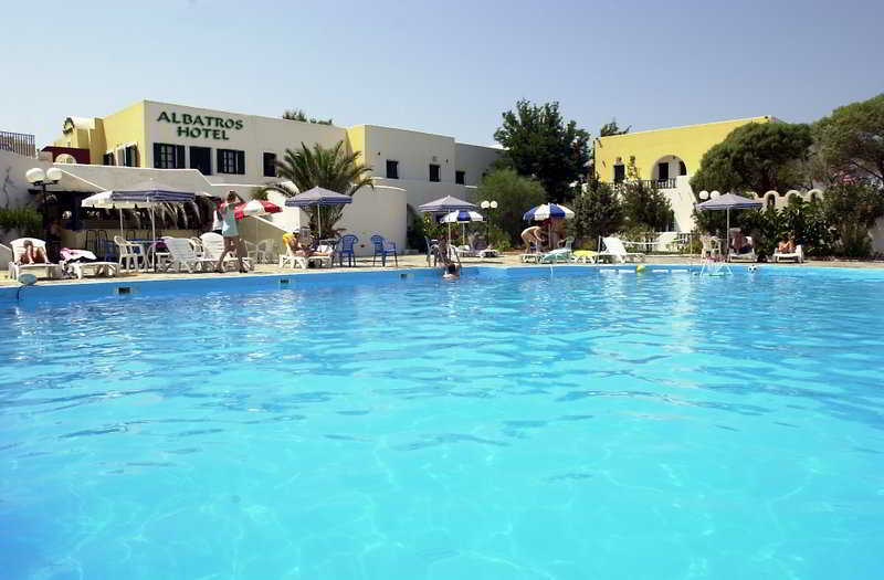 Albatros Hotel Fira  Konforlar fotoğraf