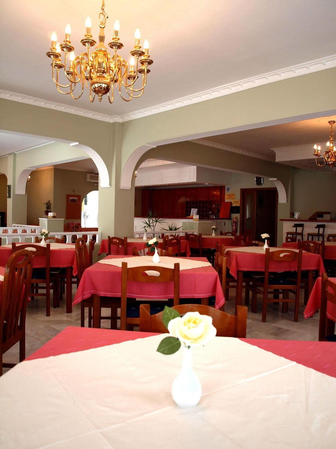 Albatros Hotel Fira  Dış mekan fotoğraf