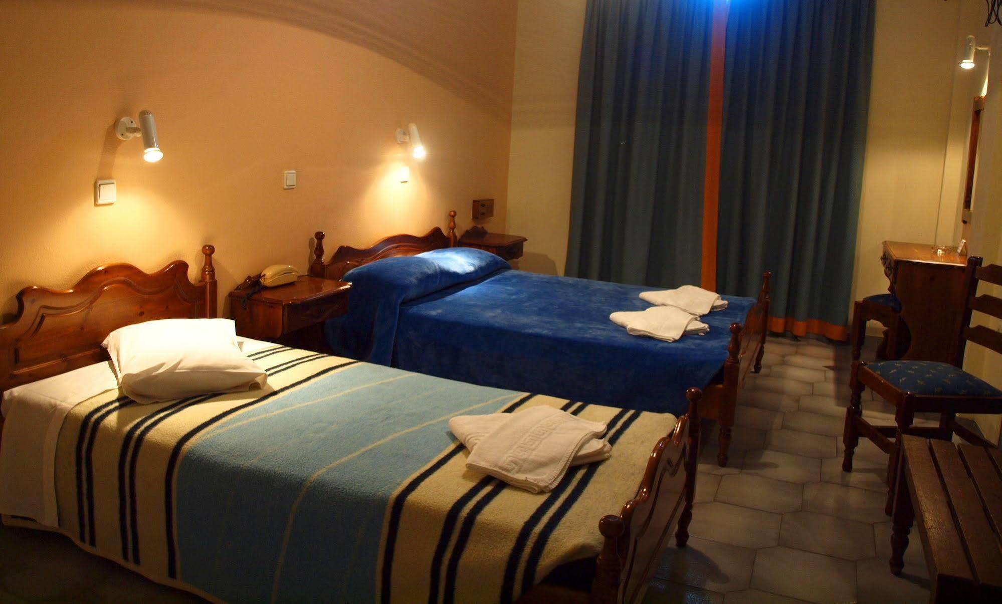 Albatros Hotel Fira  Dış mekan fotoğraf